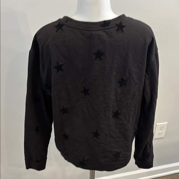 Jasmine + Ginger Medium Black Star Sweatshirt - Picture 4 of 6